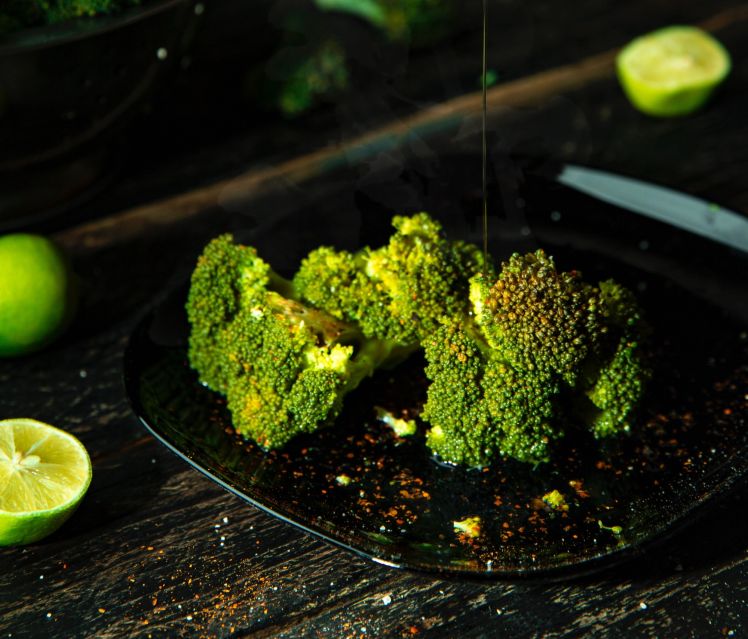 Brocolli-and-oil